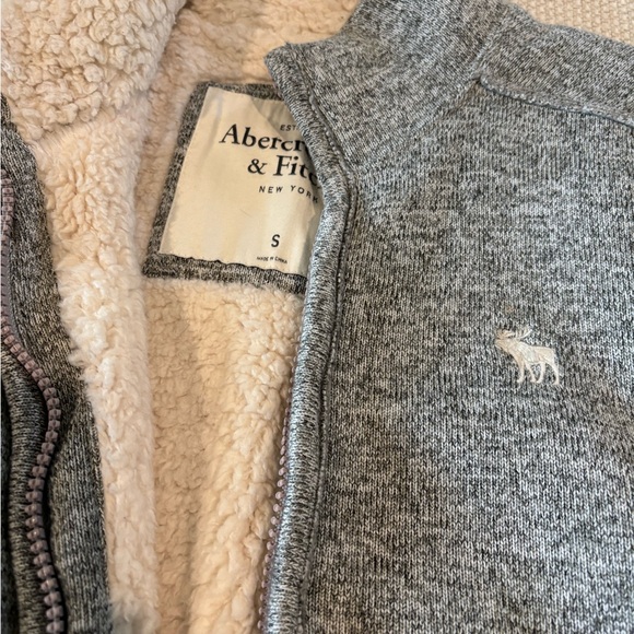 Gray Zip-Up Jacket - Picture 2 of 3